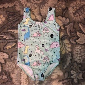 Size 130 (6) Dino and Unicorn Leotard